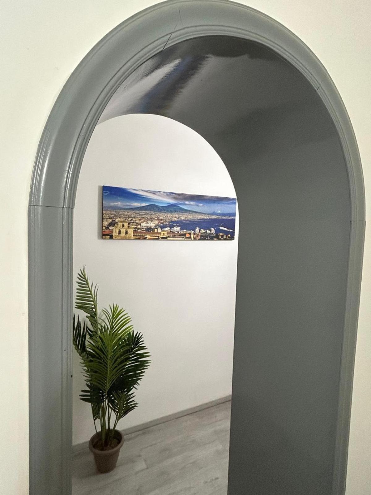 Garibaldi Guest House Napoli Bagian luar foto